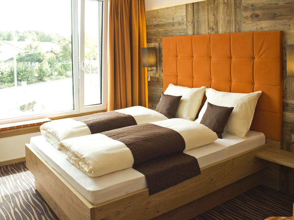 Alpenflair Hotel Бухлоэ Номер фото