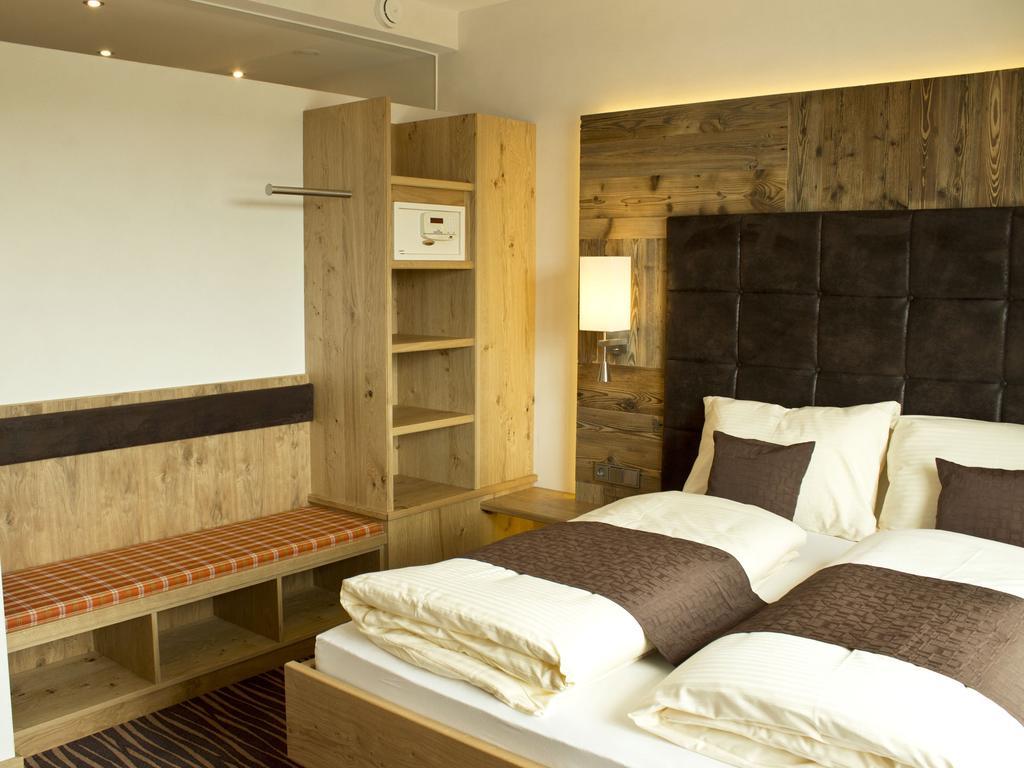 Alpenflair Hotel Бухлоэ Номер фото